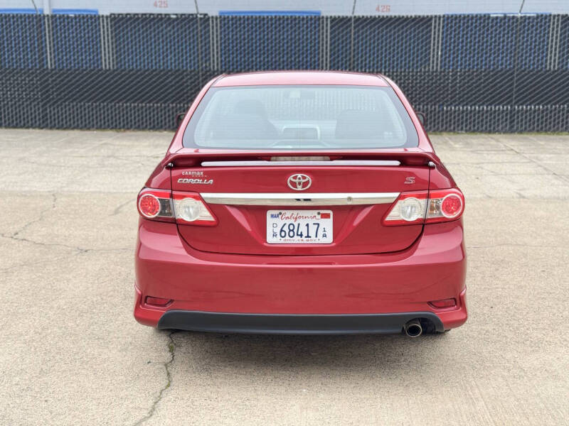 2011 Toyota Corolla S