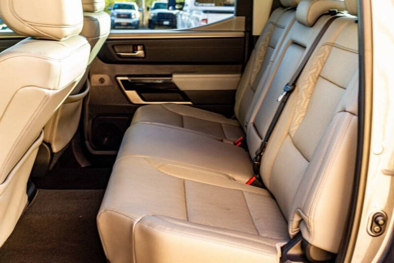 2024 Toyota Tundra Limited HV