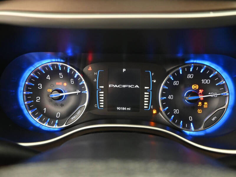 2019 Chrysler Pacifica Touring L