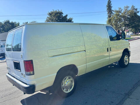 2014 Ford E-Series E-150