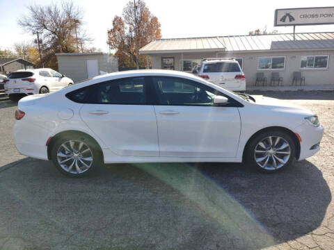 2016 Chrysler 200 for sale at Crosspointe Auto Sales in Amarillo TX