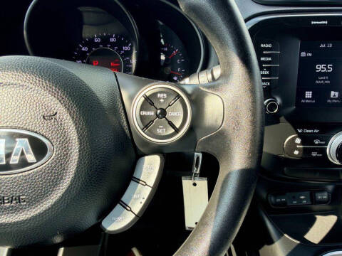 2018 Kia Soul +
