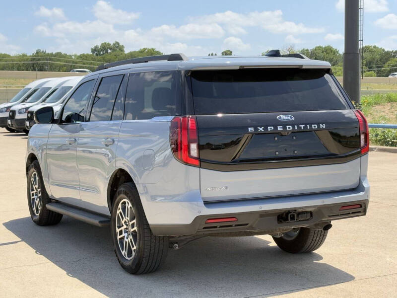 2026 Ford Expedition Active