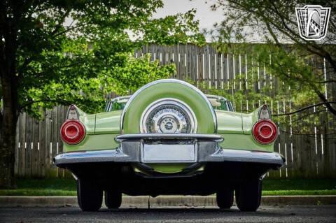 1956 Ford Thunderbird