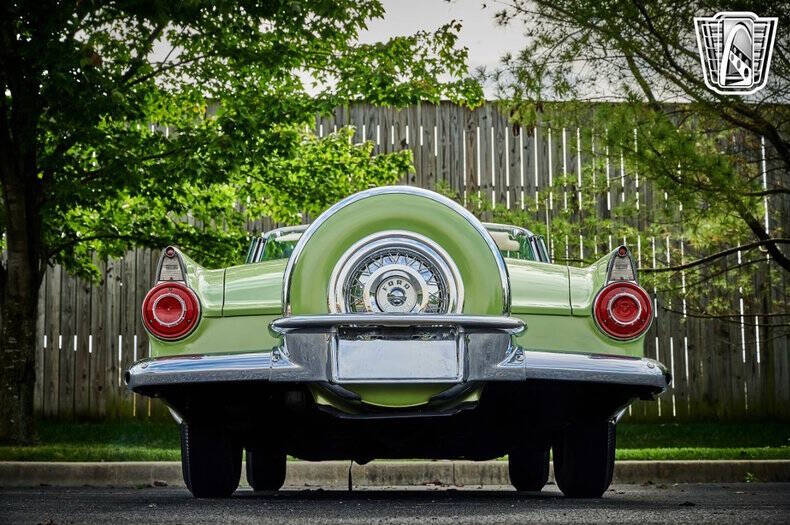 1956 Ford Thunderbird