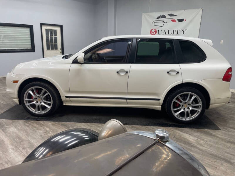 2009 Porsche Cayenne GTS