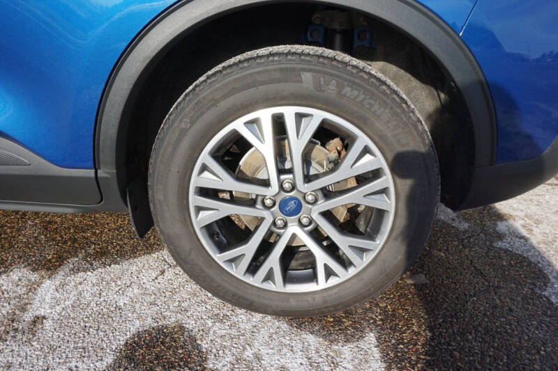 2022 Ford Escape SEL