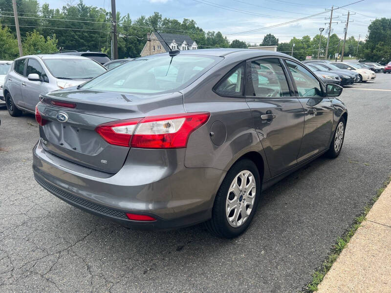 2012 Ford Focus SE