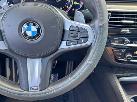 2017 BMW 5 Series 540i