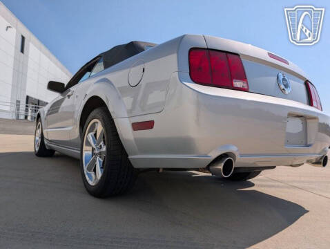 2005 Ford Mustang