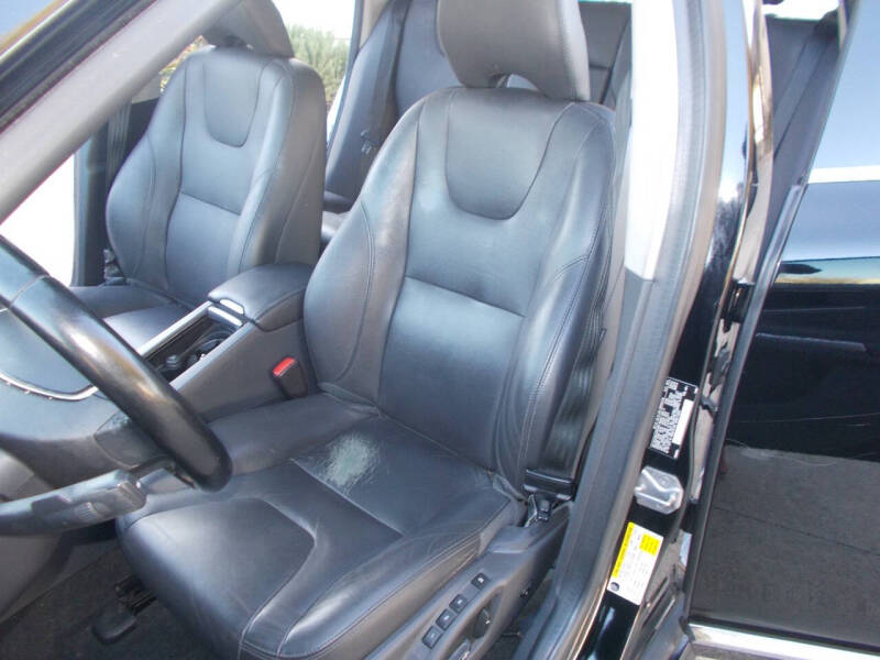 2015 Volvo XC60 T5 Drive-E Premier