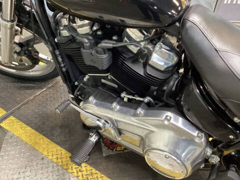 2022 Harley-Davidson® FXST - Softail® Standard