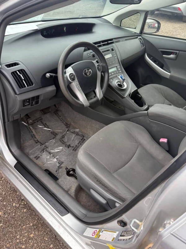 2011 Toyota Prius Two