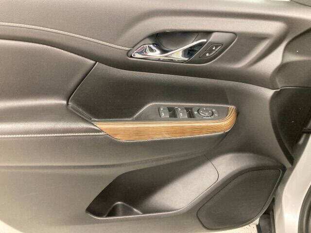 2019 GMC Acadia SLE-1