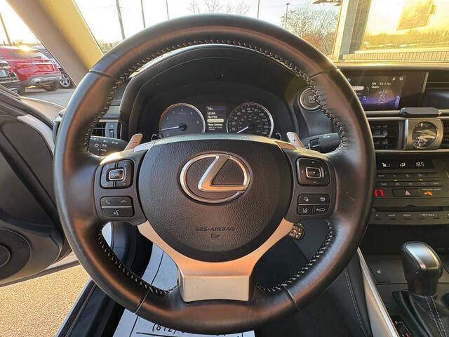 2019 Lexus IS 300