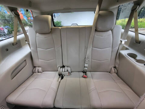 2016 Cadillac Escalade ESV Luxury Collection