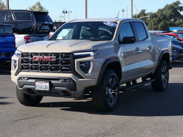 2024 GMC Canyon AT4