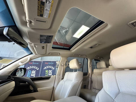 2018 Lexus LX 570 Two-Row