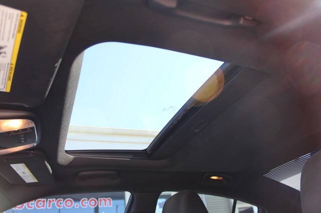 2012 Dodge Charger SXT