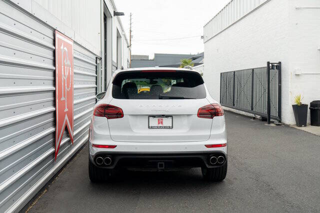 2018 Porsche Cayenne S