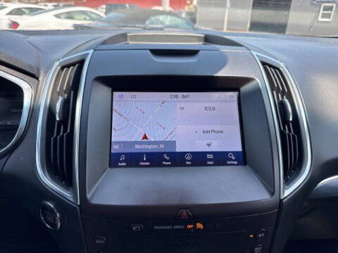2020 Ford Edge Titanium