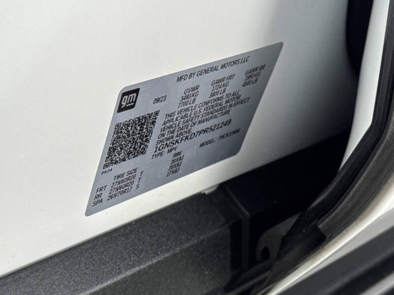 2023 Chevrolet Suburban Premier