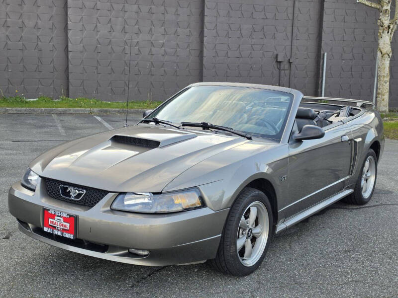 2002 Ford Mustang GT Deluxe