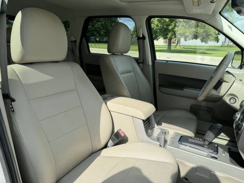 2009 Ford Escape XLT