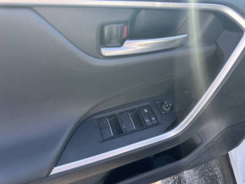 2025 Toyota RAV4 Hybrid XSE