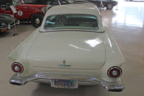 1957 Ford Thunderbird