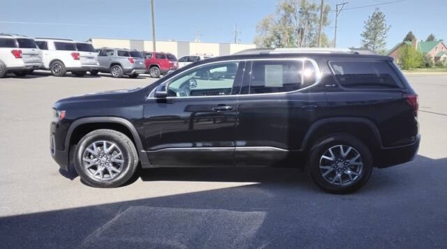 2023 GMC Acadia SLT