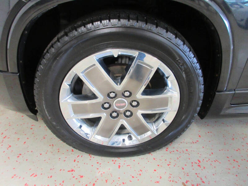 2011 GMC Acadia Denali