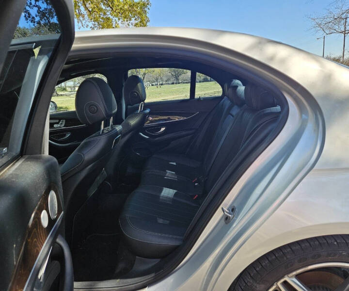 2019 Mercedes-Benz E-Class E 300