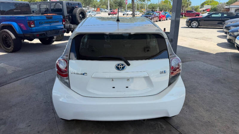 2012 Toyota Prius c Four
