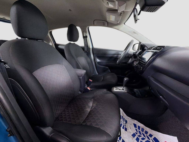 2023 Mitsubishi Mirage ES