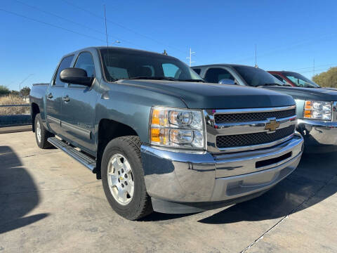 2013 Chevrolet Silverado 1500 for sale at TANQUE VERDE MOTORS in Tucson AZ