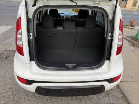 2013 Kia Soul +