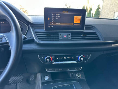 2020 Audi Q5 quattro Premium Plus 45 TFSI