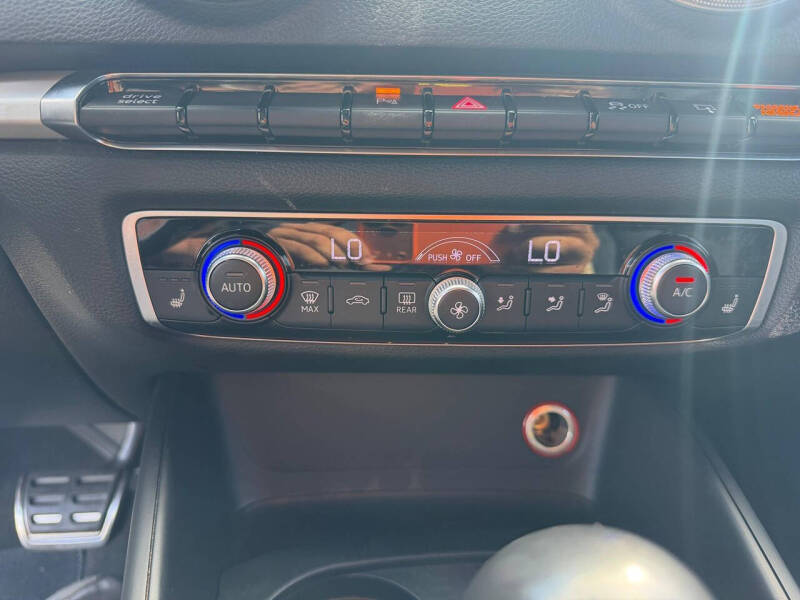 2015 Audi S3 2.0T quattro Prestige