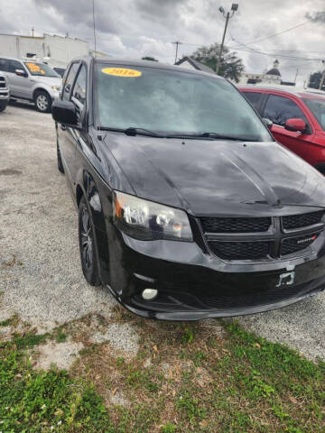 2016 Dodge Grand Caravan R/T