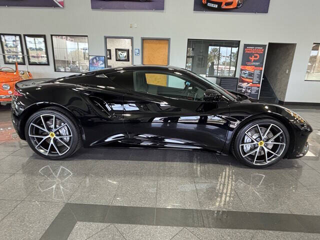 2024 Lotus Emira 8