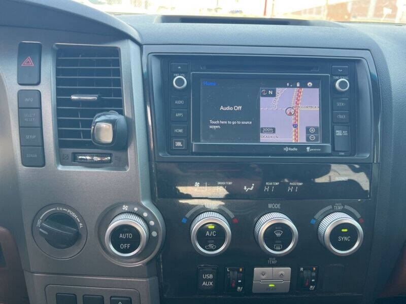 2014 Toyota Sequoia Platinum