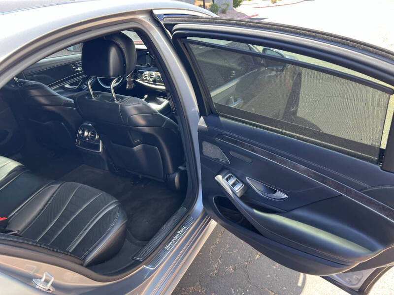 2015 Mercedes-Benz S-Class S 550