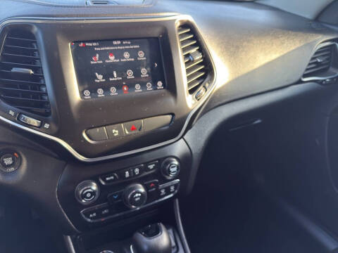 2020 Jeep Cherokee Altitude