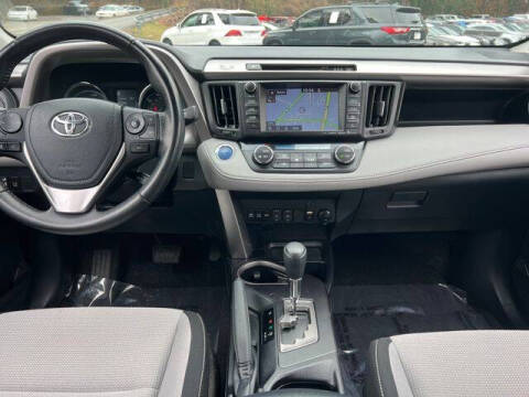 2018 Toyota RAV4 Hybrid XLE
