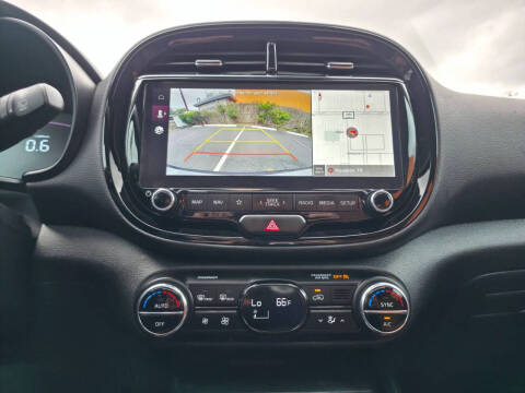 2024 Kia Soul EX