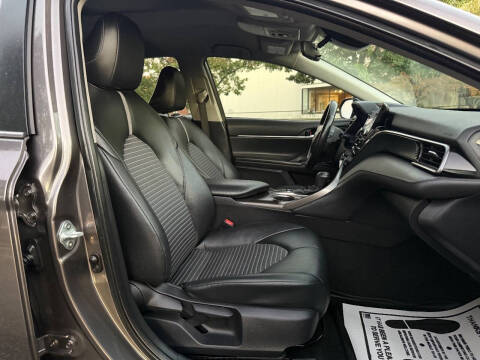 2023 Toyota Camry SE Nightshade