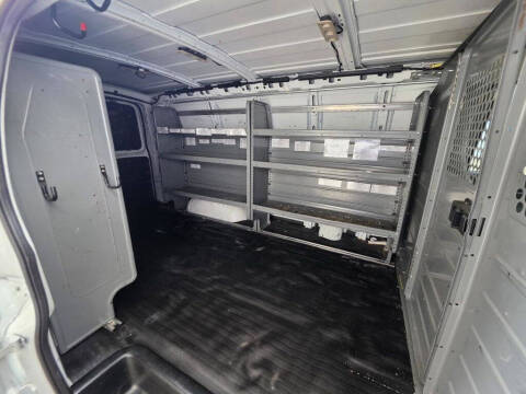 2016 Chevrolet Express 2500