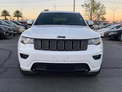 2017 Jeep Grand Cherokee Altitude
