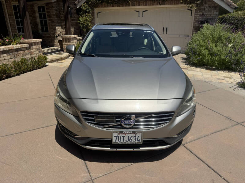 2016 Volvo V60 Platinum - Photo 8